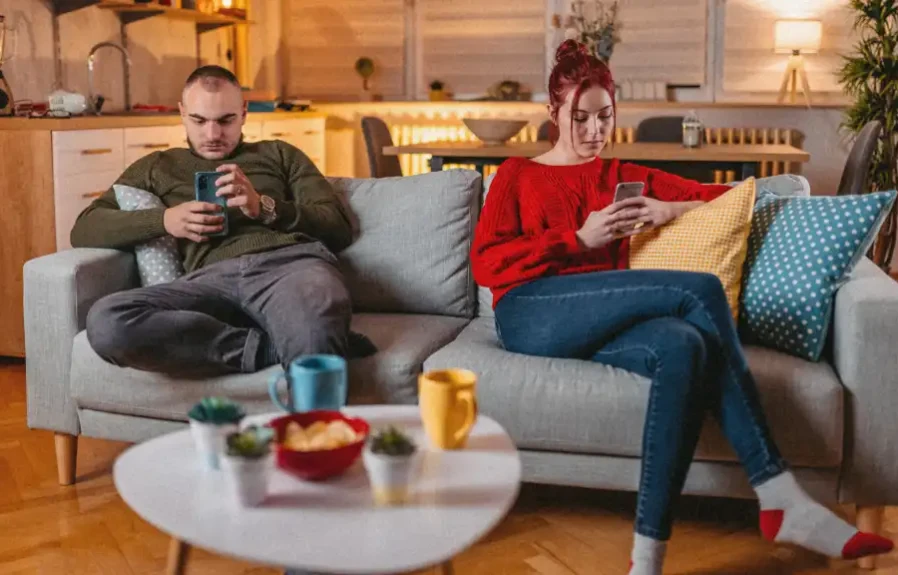 When Marriage Feels Like a Roommate Situation: How Couples Can Reconnect After Years Together